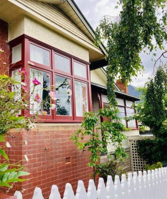Warwick St Retreat! 3 Bedroom House With Parking Hobart Eksteriør bilde